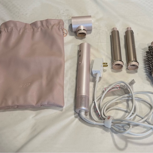 T3 Aire 360 Ceramic Air Styler Blowout Kit - Picture 3 of 5